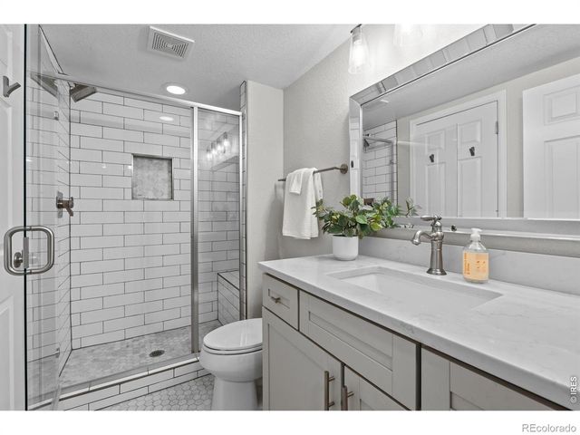 1017 S Krameria Street, Denver, CO 80224