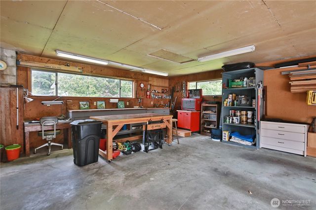 538 Bush Point Road, Freeland, WA 98249