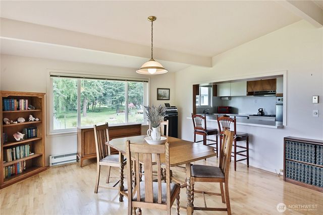 538 Bush Point Road, Freeland, WA 98249