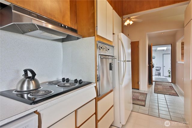 538 Bush Point Road, Freeland, WA 98249