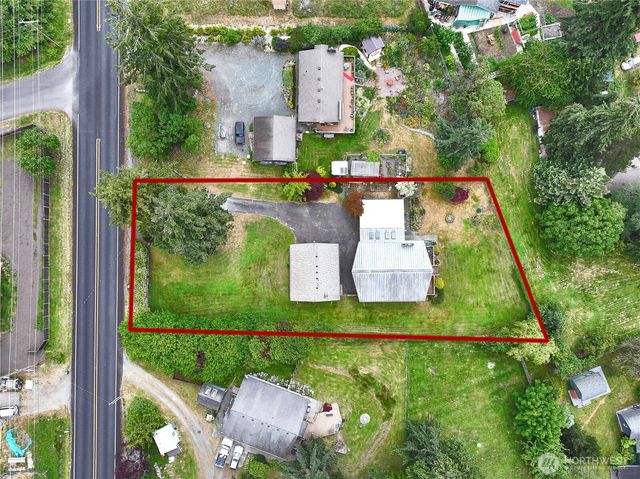 538 Bush Point Road, Freeland, WA 98249
