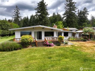 538 Bush Point Road, Freeland, WA 98249