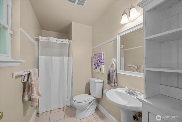 10507 48th Street E, Edgewood, WA 98372