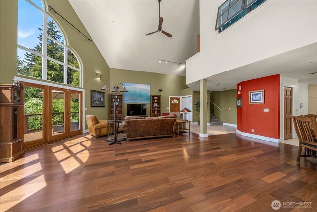 10507 48th Street E, Edgewood, WA 98372