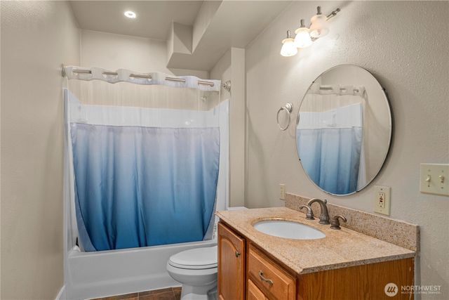 10507 48th Street E, Edgewood, WA 98372