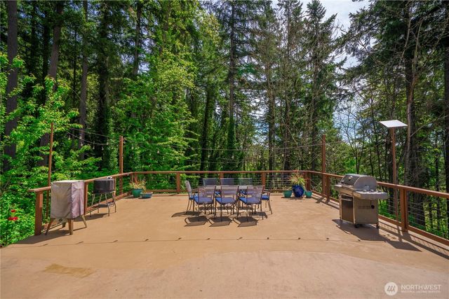 10507 48th Street E, Edgewood, WA 98372