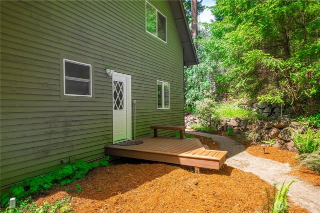 10507 48th Street E, Edgewood, WA 98372