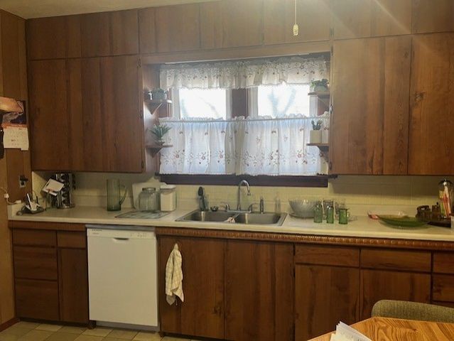 425 E Dakota Street, Spring Valley, IL 61362