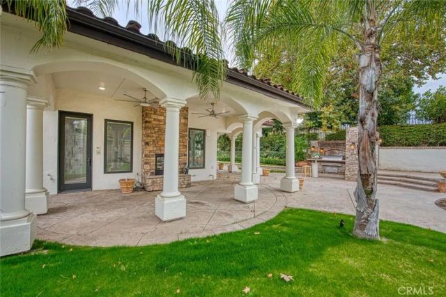 2283 E Sarazen, Fresno, CA 93730