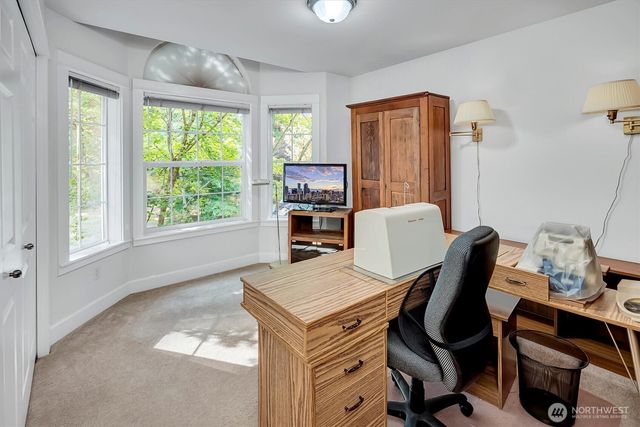 6477 Cultus Bay Road, Clinton, WA 98236