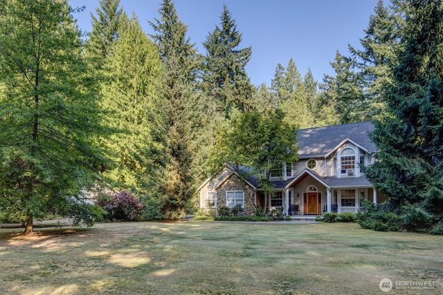 6477 Cultus Bay Road, Clinton, WA 98236