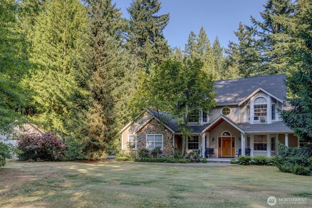 6477 Cultus Bay Road, Clinton, WA 98236