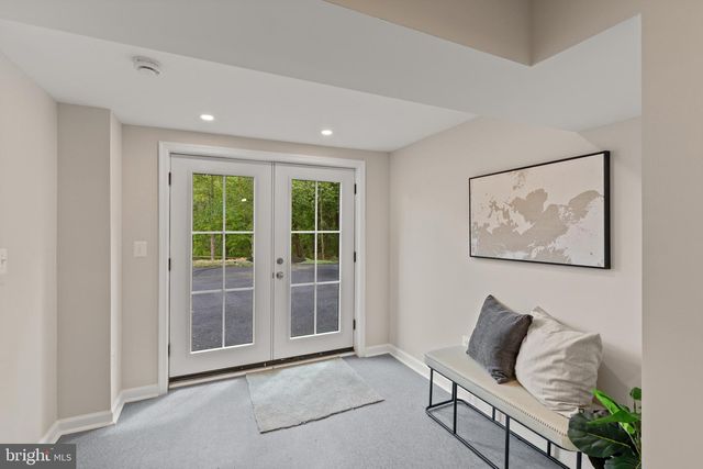 7815 CROOM RD, Upper Marlboro, MD 20772