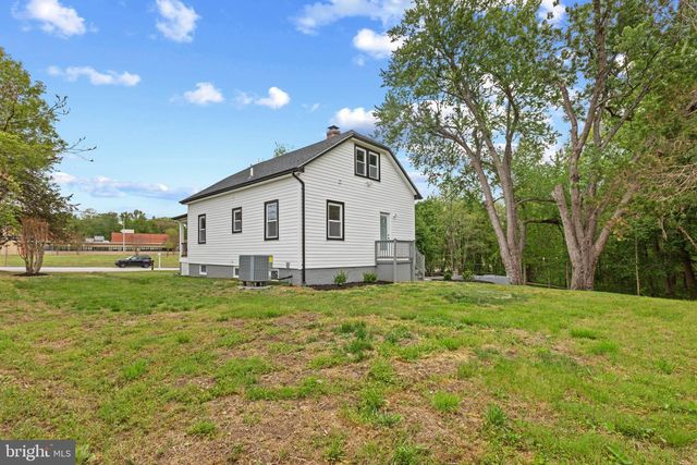 7815 CROOM RD, Upper Marlboro, MD 20772