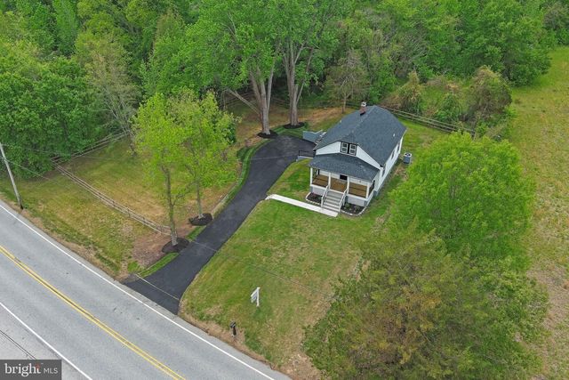 7815 CROOM RD, Upper Marlboro, MD 20772