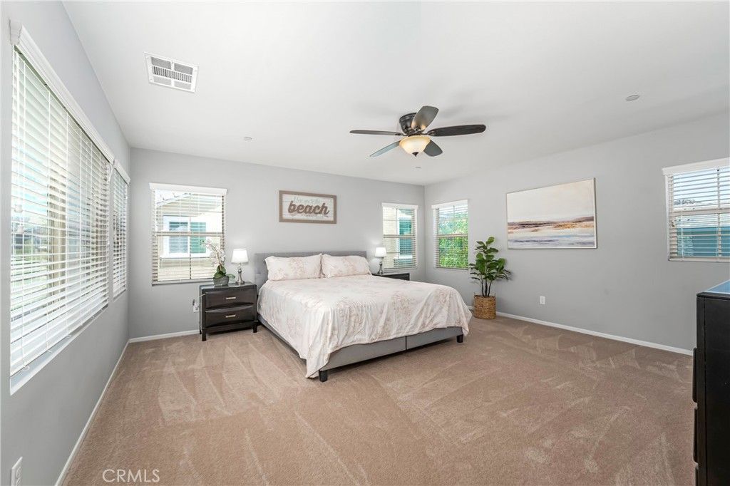 Image 16 of property listing at 24113 Darmera, Lake Elsinore, CA 92532