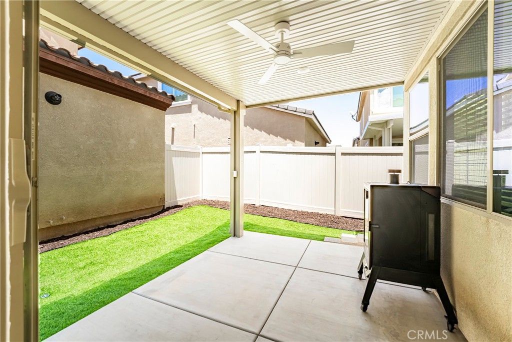 Image 28 of property listing at 24113 Darmera, Lake Elsinore, CA 92532