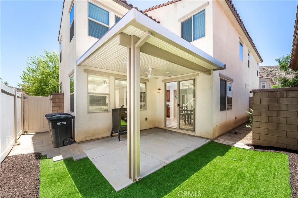 Image 29 of property listing at 24113 Darmera, Lake Elsinore, CA 92532