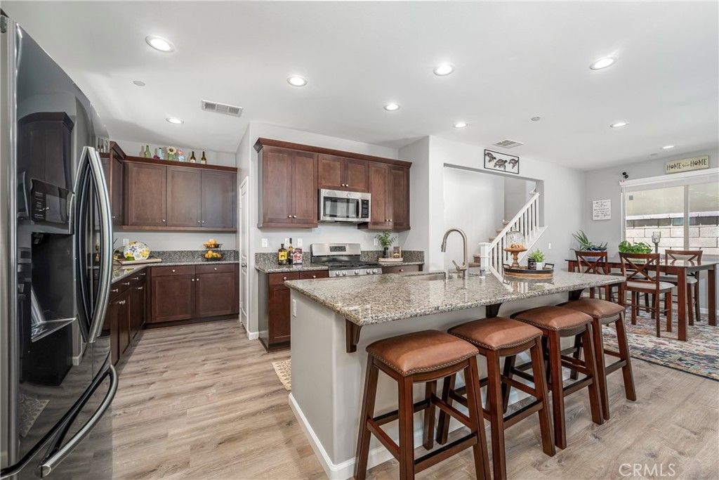 Image 9 of property listing at 24113 Darmera, Lake Elsinore, CA 92532