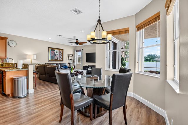7228 Via Leonardo, Lake Worth, FL 33467