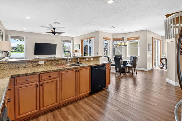 7228 Via Leonardo, Lake Worth, FL 33467