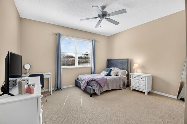 7228 Via Leonardo, Lake Worth, FL 33467