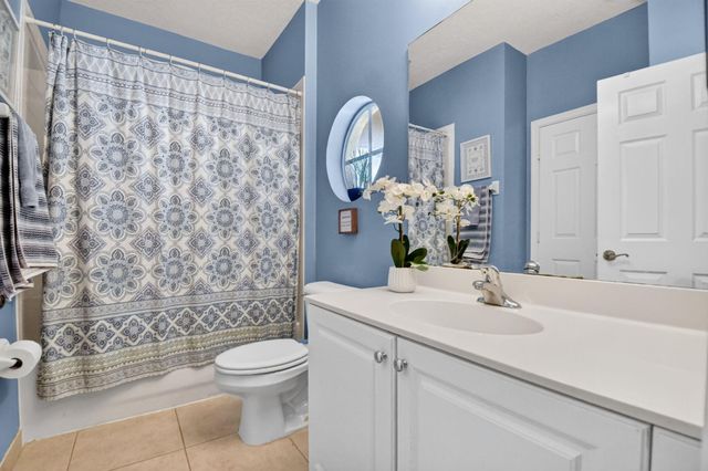 7228 Via Leonardo, Lake Worth, FL 33467