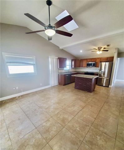 924-926 Andalusia BLVD, Cape Coral, FL 33909