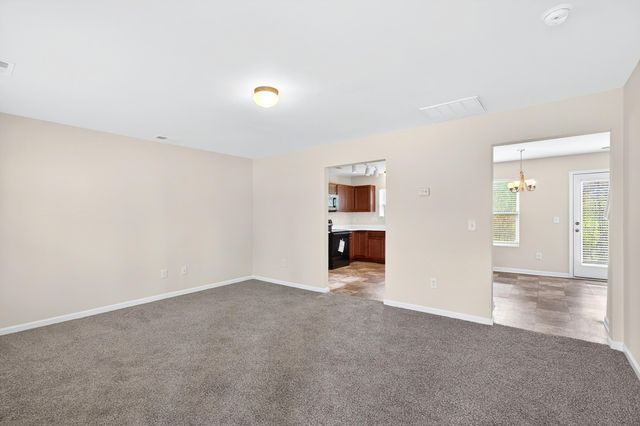 194 Old Timber Road, Woodruff, SC 29388