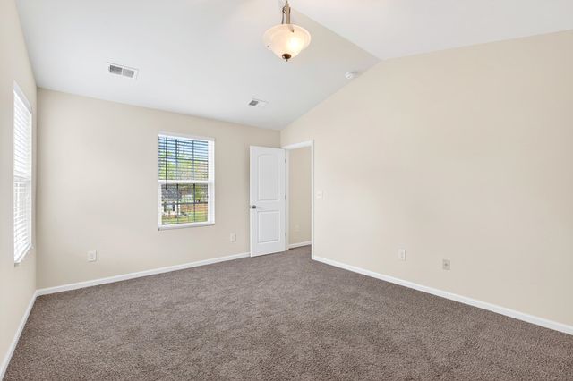 194 Old Timber Road, Woodruff, SC 29388