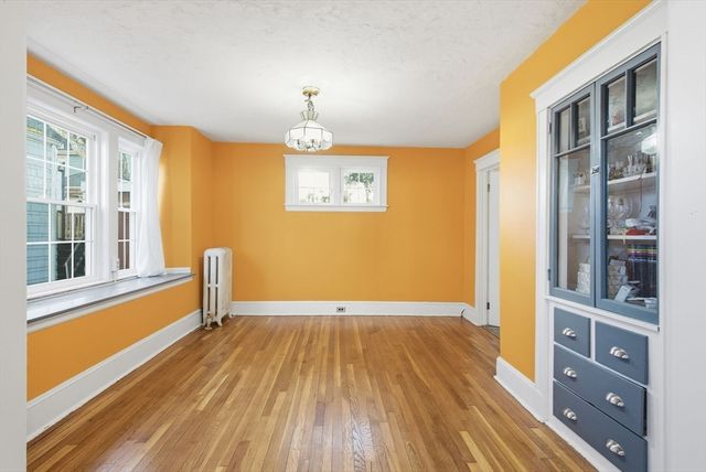 169 Pine St, Quincy, MA 02170