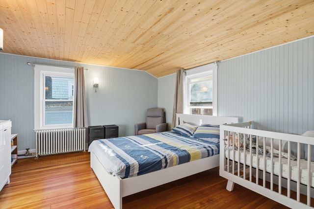 169 Pine St, Quincy, MA 02170