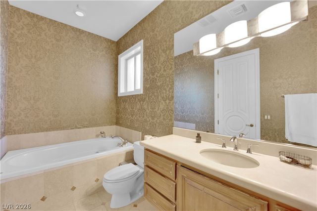 807 Canyon Greens Drive, Las Vegas, NV 89144