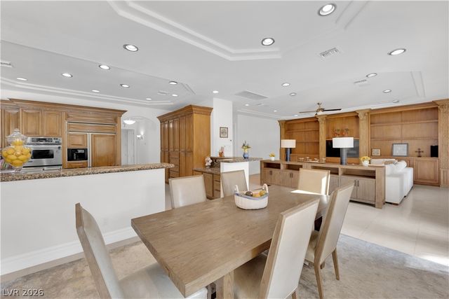807 Canyon Greens Drive, Las Vegas, NV 89144