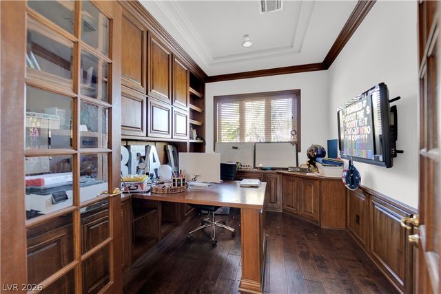807 Canyon Greens Drive, Las Vegas, NV 89144