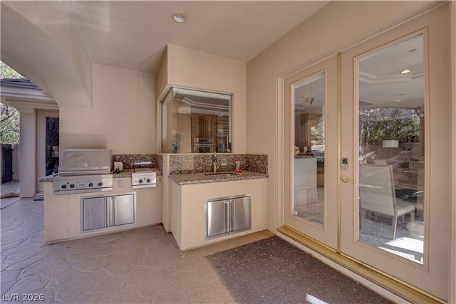 807 Canyon Greens Drive, Las Vegas, NV 89144