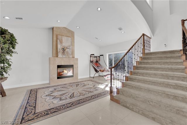 807 Canyon Greens Drive, Las Vegas, NV 89144