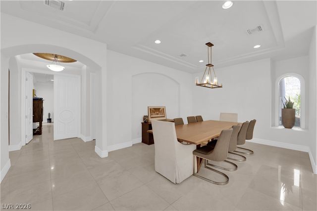 807 Canyon Greens Drive, Las Vegas, NV 89144