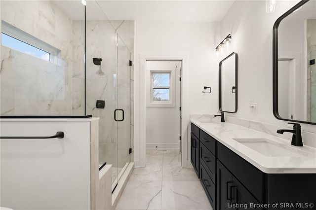 5708 Secretariat Way, Jeffersonville, IN 47130