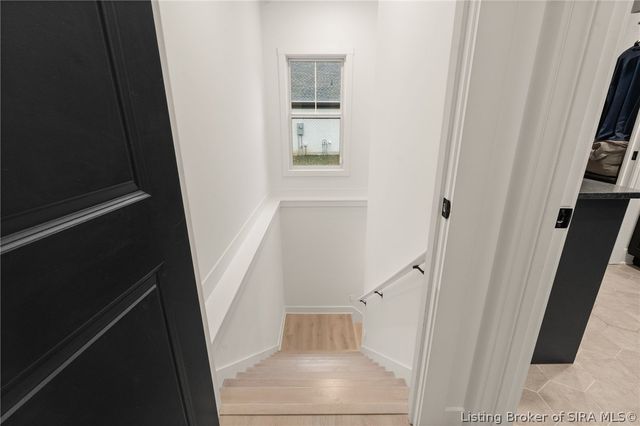 5708 Secretariat Way, Jeffersonville, IN 47130