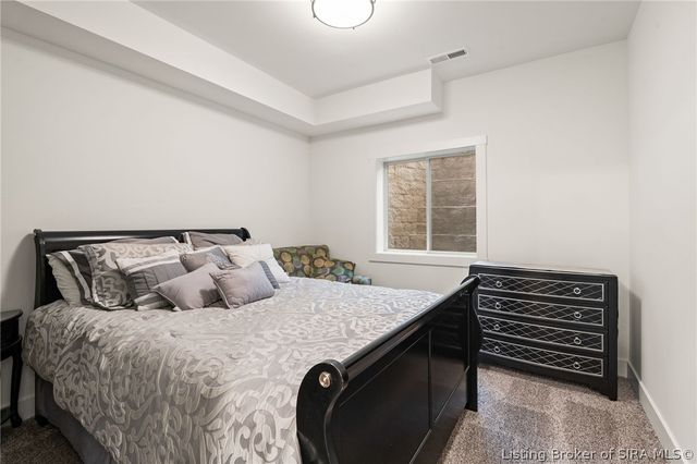 5708 Secretariat Way, Jeffersonville, IN 47130