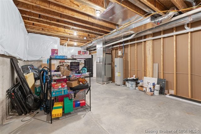 5708 Secretariat Way, Jeffersonville, IN 47130