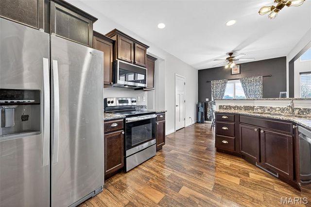 417 San Antonio Drive, Moscow Mills, MO 63362