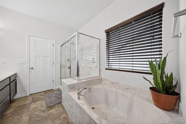 417 San Antonio Drive, Moscow Mills, MO 63362