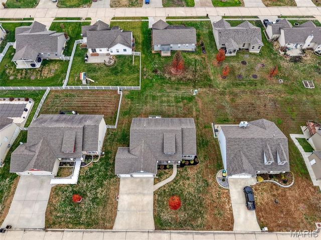 417 San Antonio Drive, Moscow Mills, MO 63362