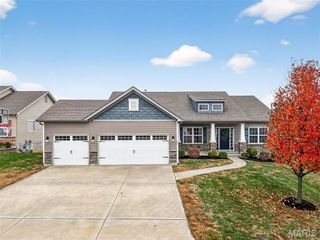 417 San Antonio Drive, Moscow Mills, MO 63362