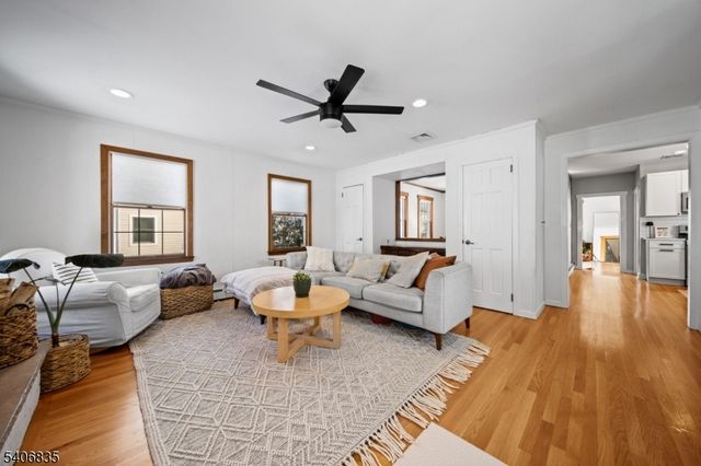 367 Van Winkle Avenue, Hawthorne Boro, NJ 07506