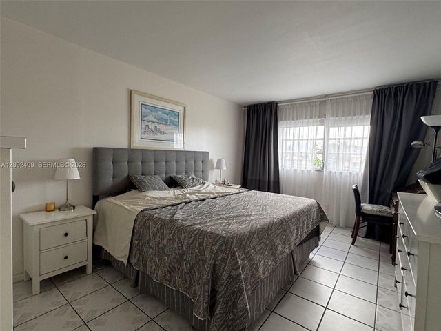 2200 E Hallandale Beach Boulevard 301, Hallandale Beach, FL 33009