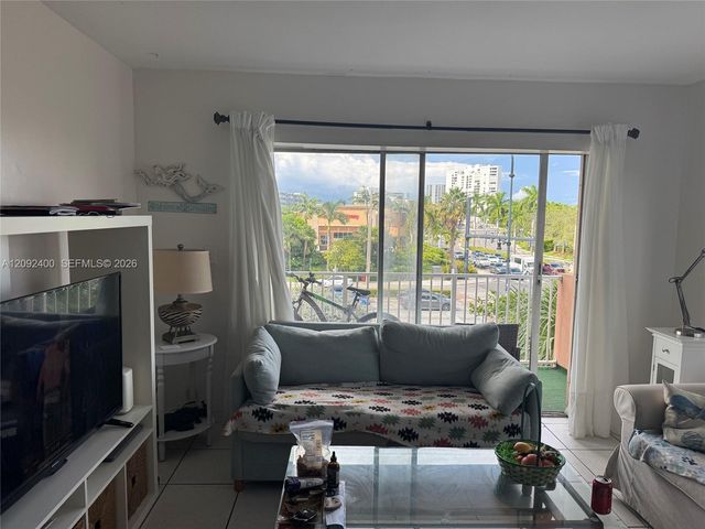 2200 E Hallandale Beach Boulevard 301, Hallandale Beach, FL 33009