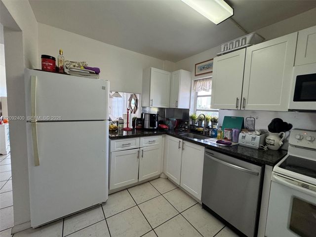 2200 E Hallandale Beach Boulevard 301, Hallandale Beach, FL 33009